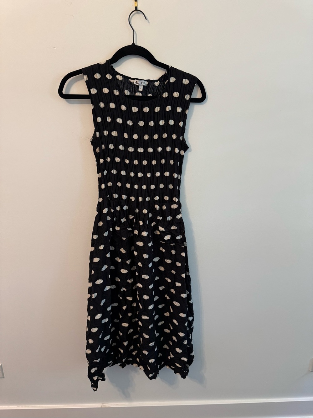 Size 1 Alquema Sleeveless Black & White Polka Midi Dress